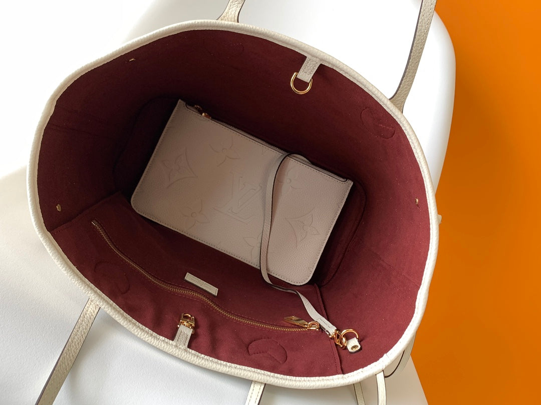 LOUIS VUITTON NEVERFULL MM 32 WHITE MONOGRAM EMPREINTE LEATHER