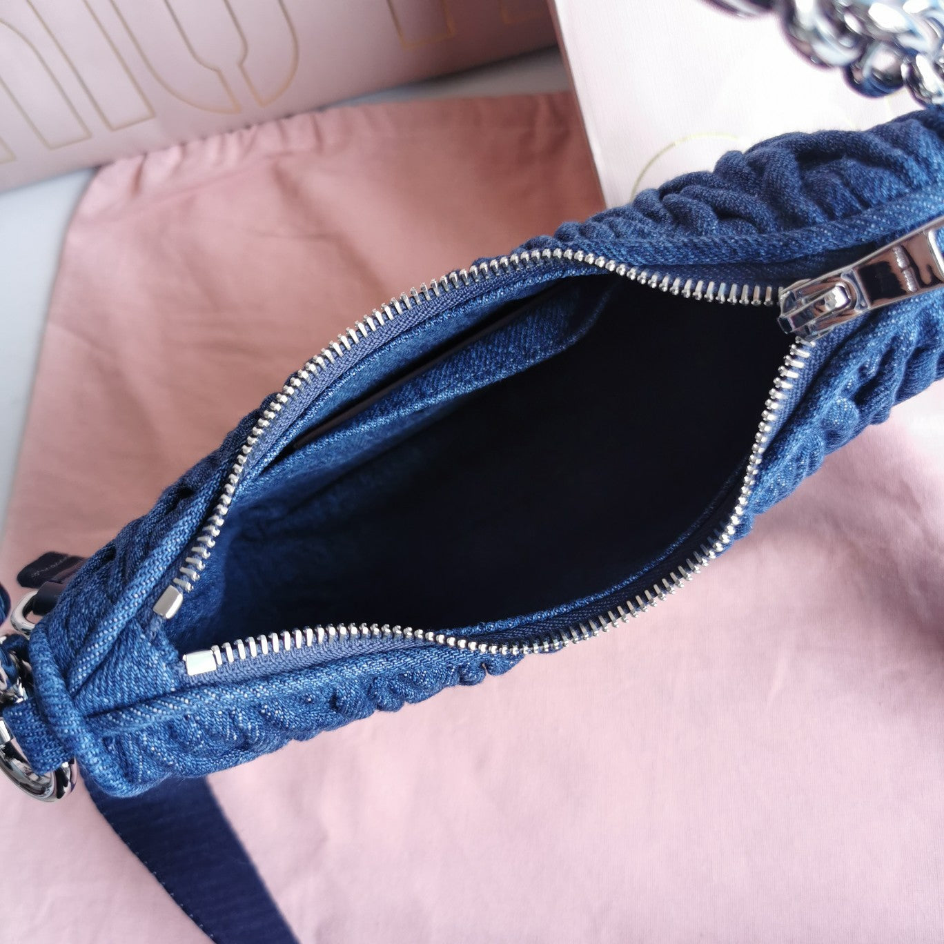 MATELASSé 21 BAG IN NAVY BLUE DENIM