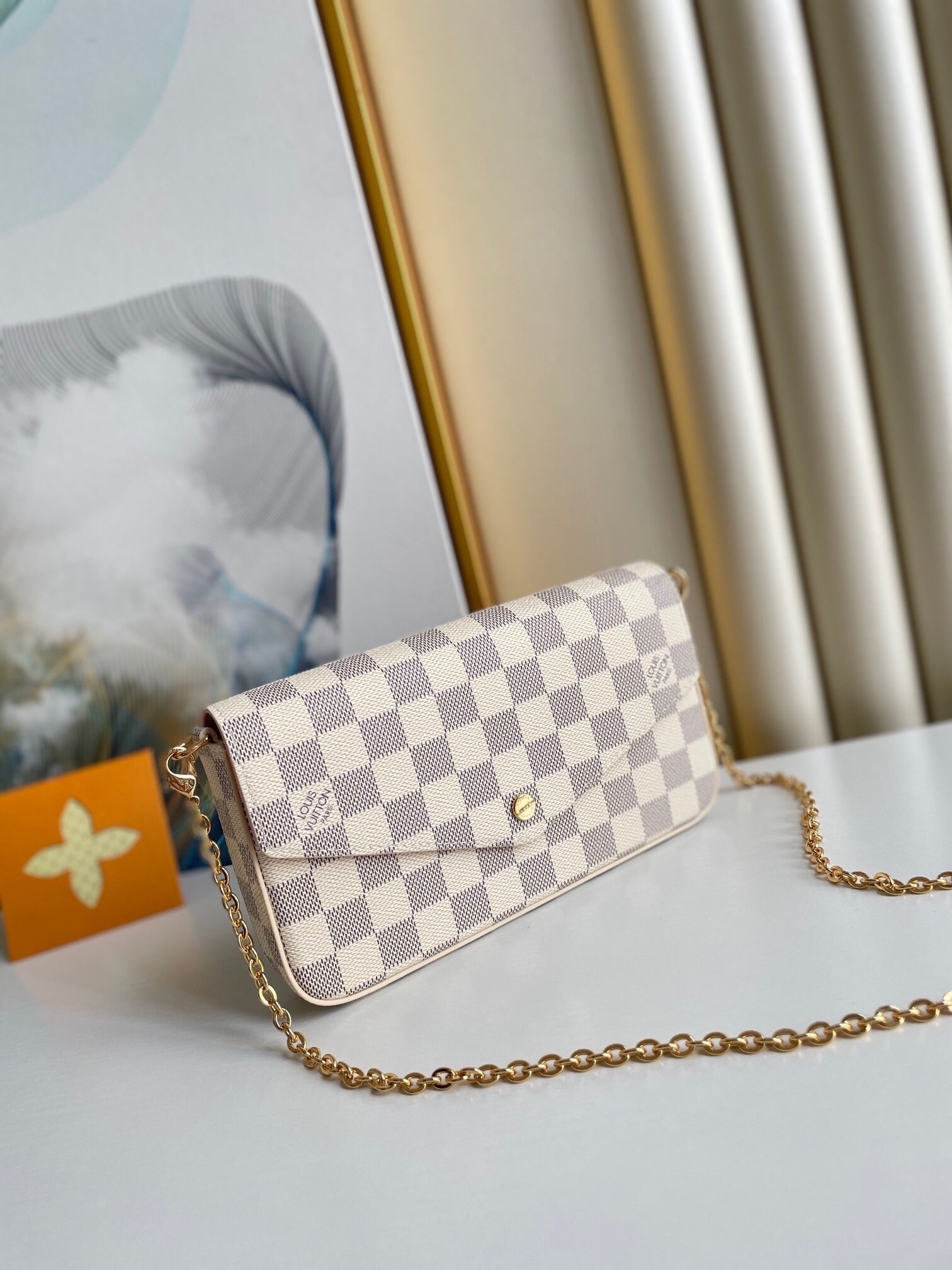 LOUIS VUITTON FÉLICIE POCHETTE 21 IN BLUE BEIGE DAMIER AZUR CANVAS GOLD HARDWARE