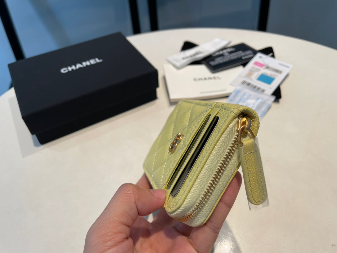 CHANEL ZIPPED COIN PURSE 11 YELLOW GRAINED CALFSKIN