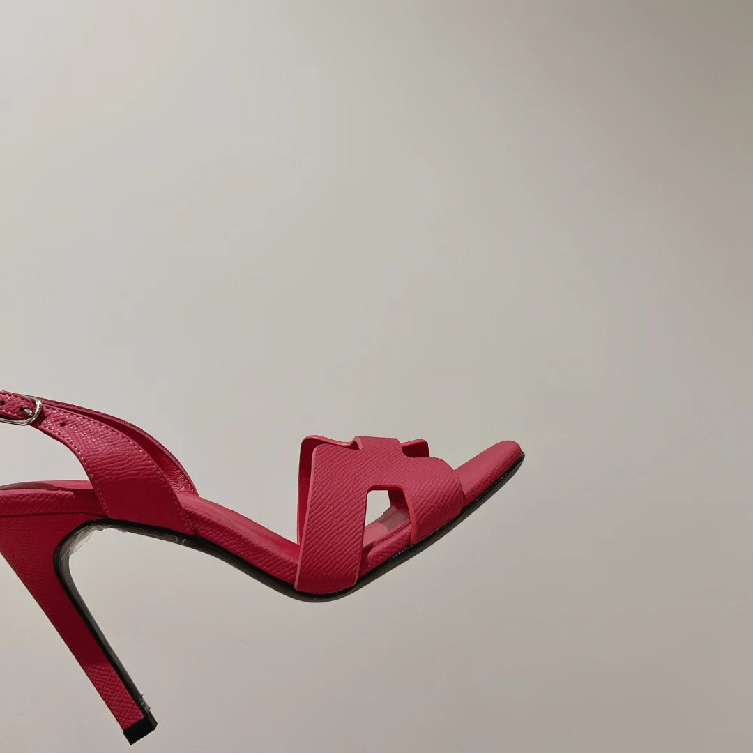 HERMES HOLY 105 SANDAL IN BRIGHT PINK GRAINED CALFSKIN