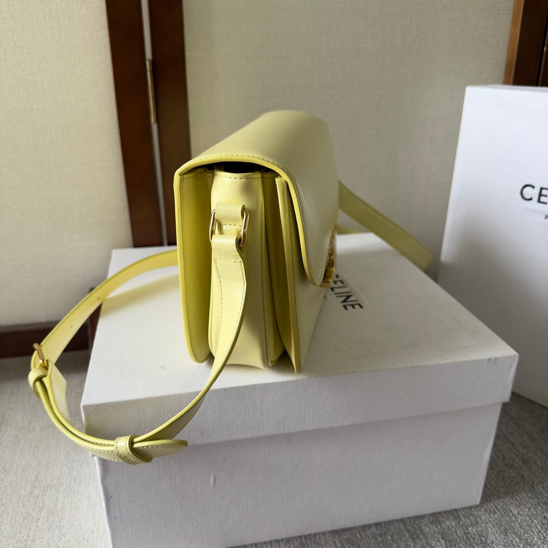 CELINE CLASSIQUE TRIOMPHE BAG 22 IN YELLOW CALFSKIN