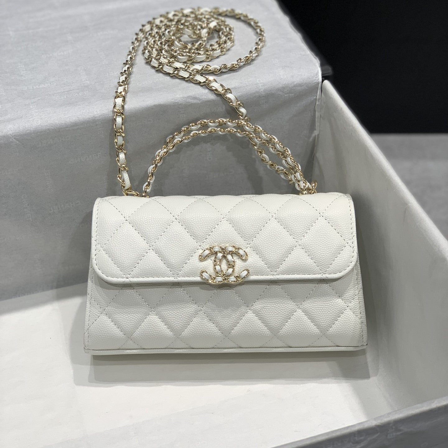 CHANEL 23P Flap Bag 19cm White Caviar Gold Hardware