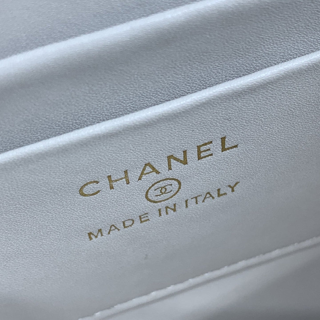 CHANEL 23P Flap Bag 15cm White Caviar Gold Hardware