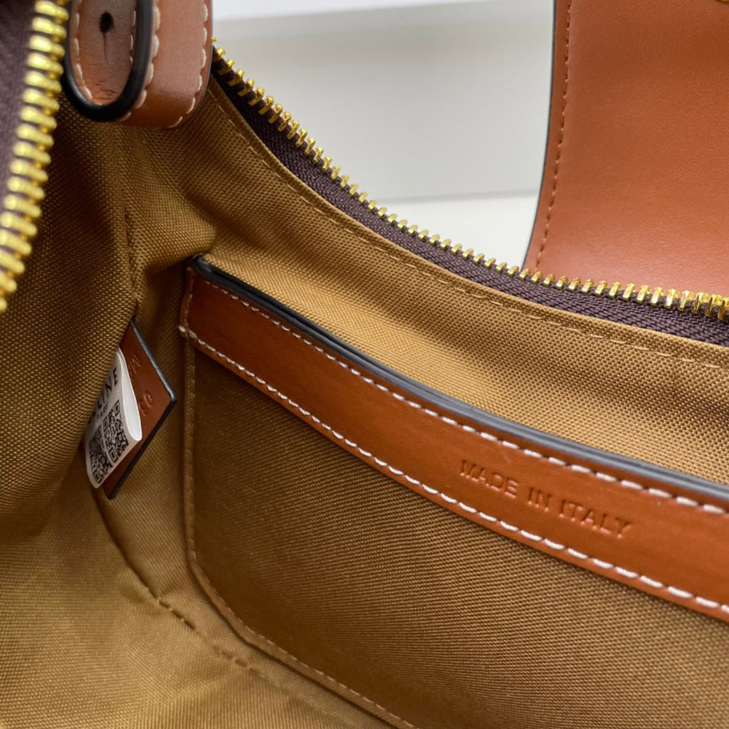 CELINE 23 CALFSKIN BAG BLACK PATTERN
