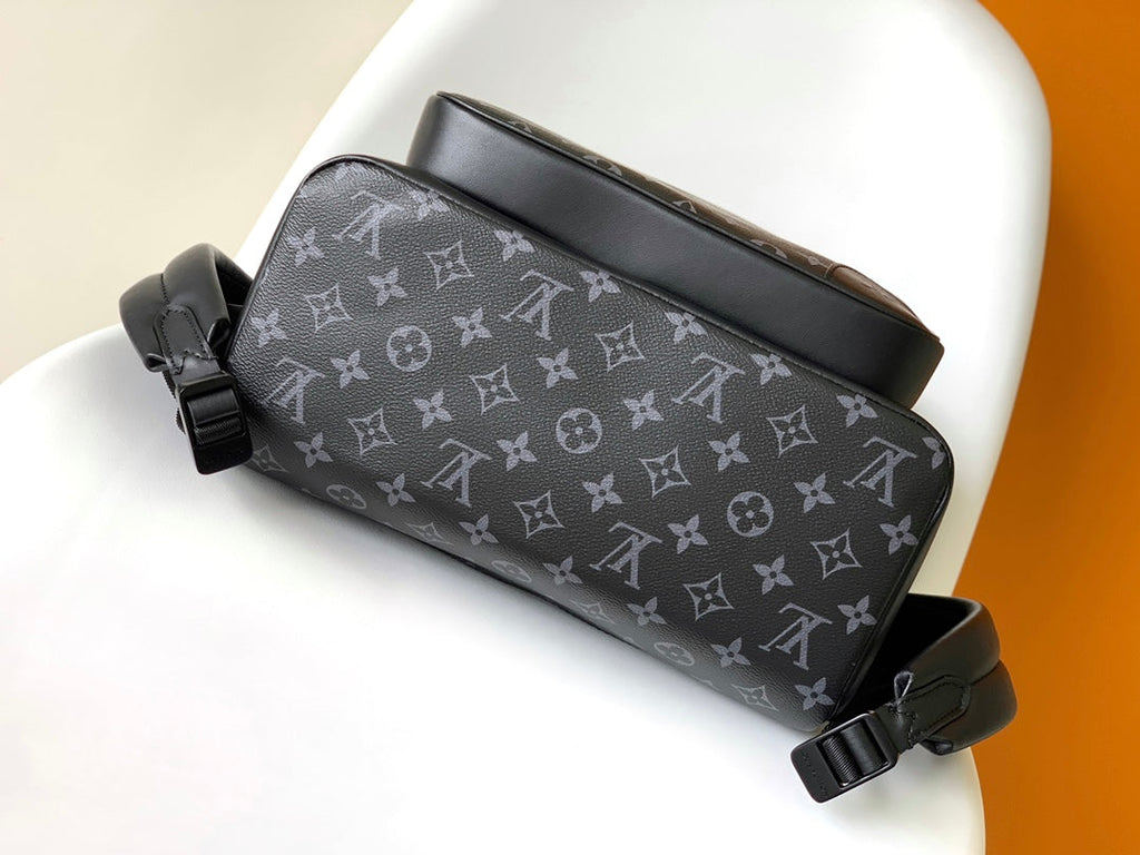 LOUIS VUITTON DISCOVERY BACKPACK 41 IN BLACK MONOGRAM MACASSAR CANVAS AND CALFSKIN