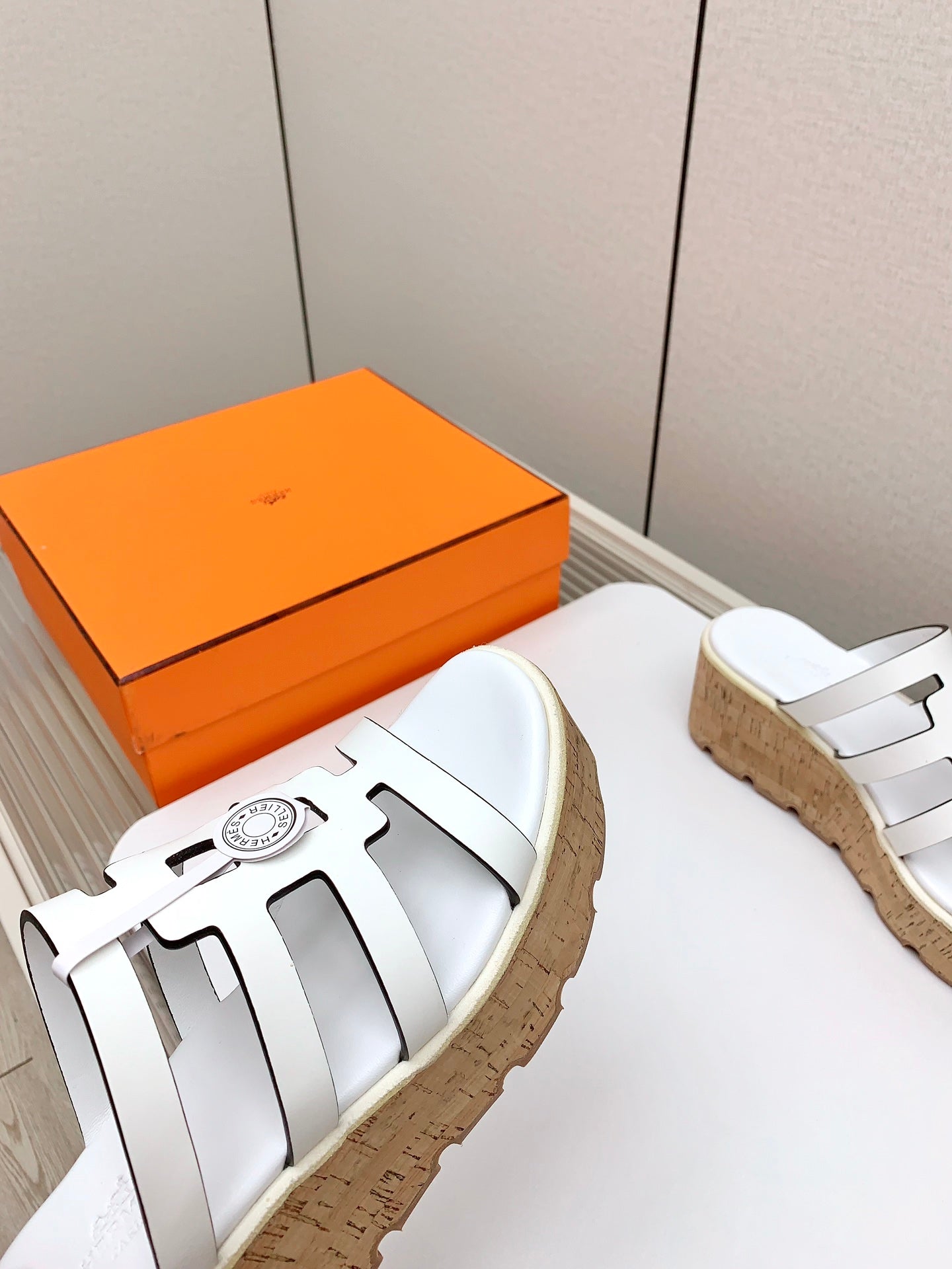 HERMES ISABELLA 30 SANDAL IN WHITE CALFSKIN
