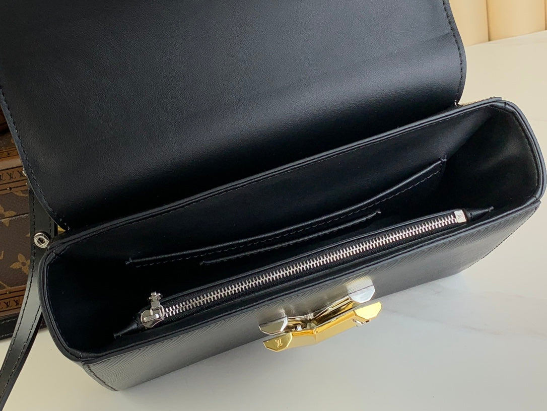 LOUIS VUITTON TWIST MM 23 IN BLACK EPI LEATHER GOLD AND SILVER HARDWARE
