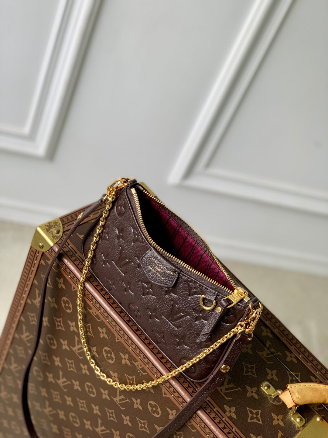 LOUIS VUITTON EASY POUCH ON STRAP 19 IN DARK BROWN MONOGRAM EMBOSSED LOGO CALFSKIN