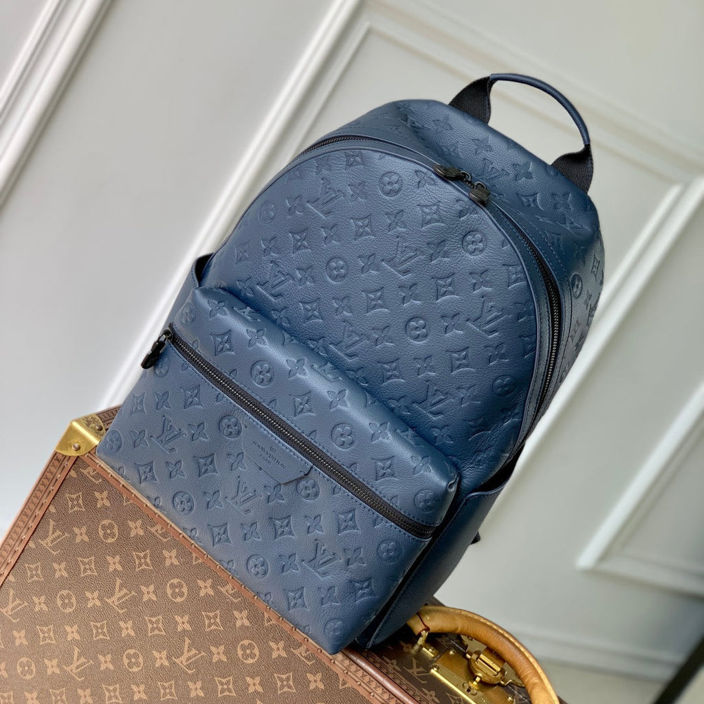 LOUIS VUITTON DISCOVERY PM BACKPACK 38 IN NAVY BLUE LAMBSKIN EMBOSSED MONOGRAM LOGO