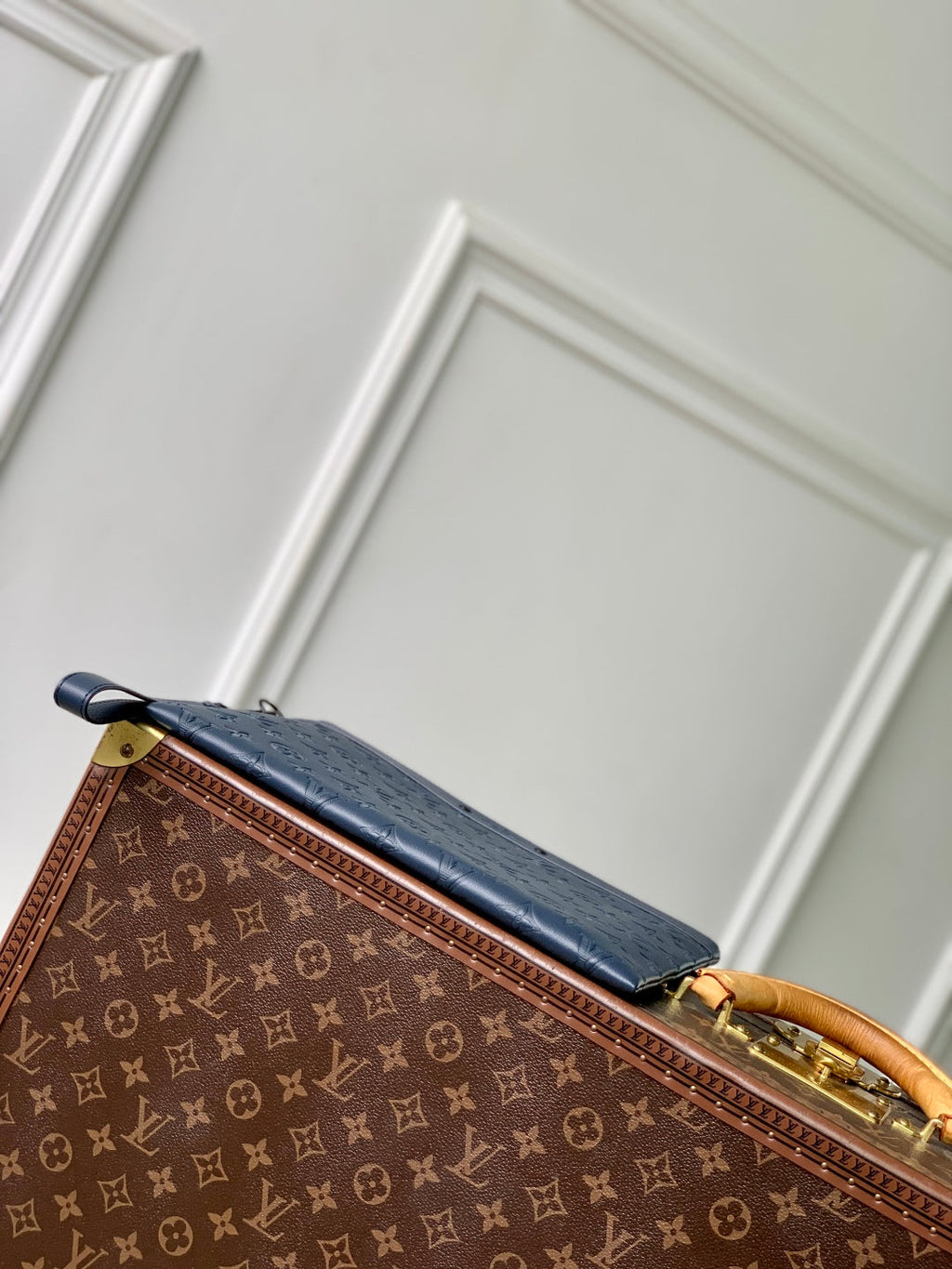 LOUIS VUITTON POCHETTE TOGO 30 IN DARK BLUE MONOGRAM ECLIPSE CALFSKIN EMBOSSED LOGO