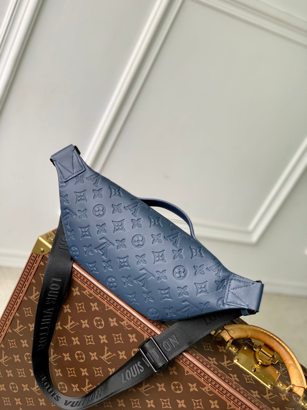 LOUIS VUITTON RUSH BUMBAG 30 IN DARK BLUE MONOGRAM SHADOW CALFSKIN