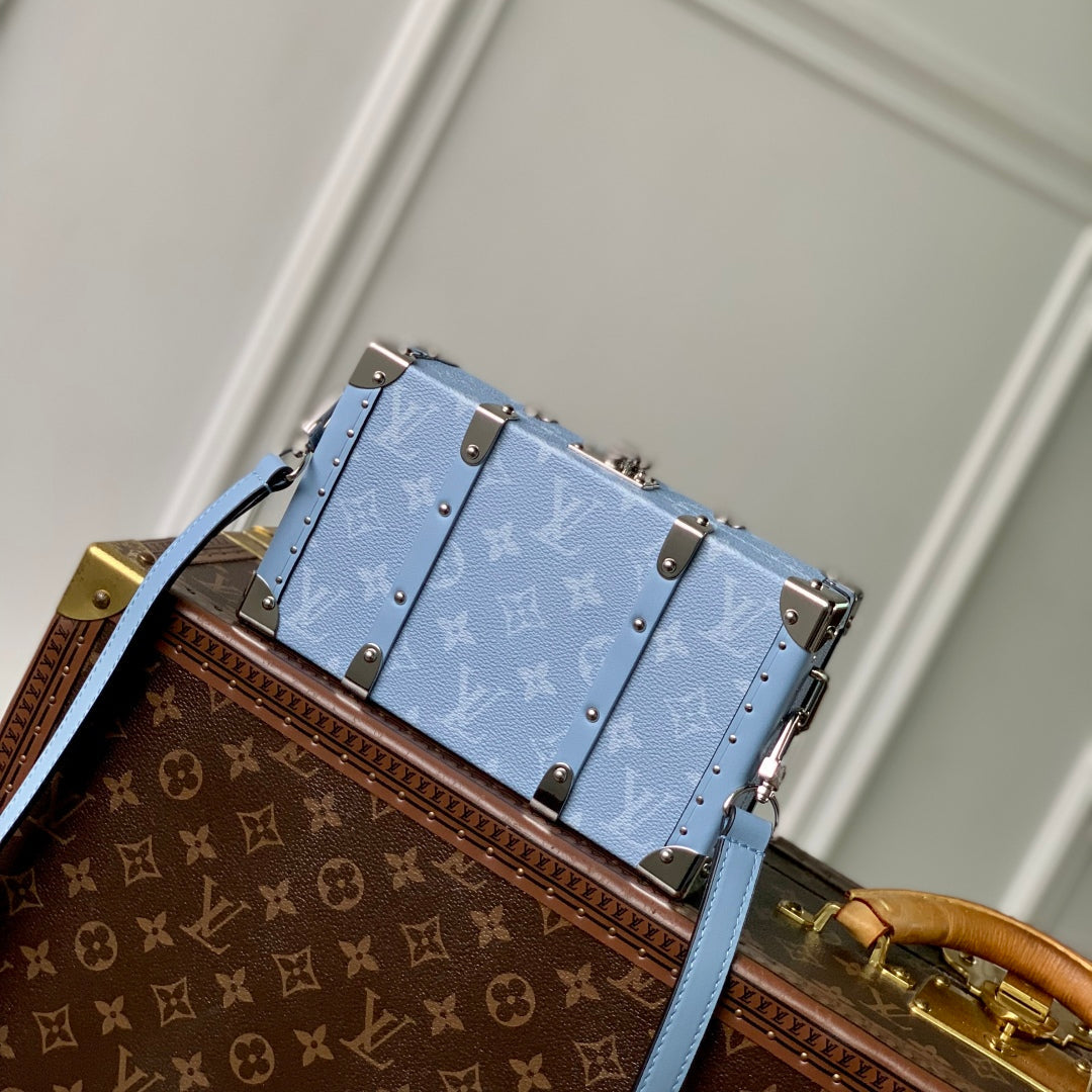LOUIS VUITTON WALLET TRUNK TAIGARAMA 21.5 IN BLUE MONOGRAM COATED CANVAS