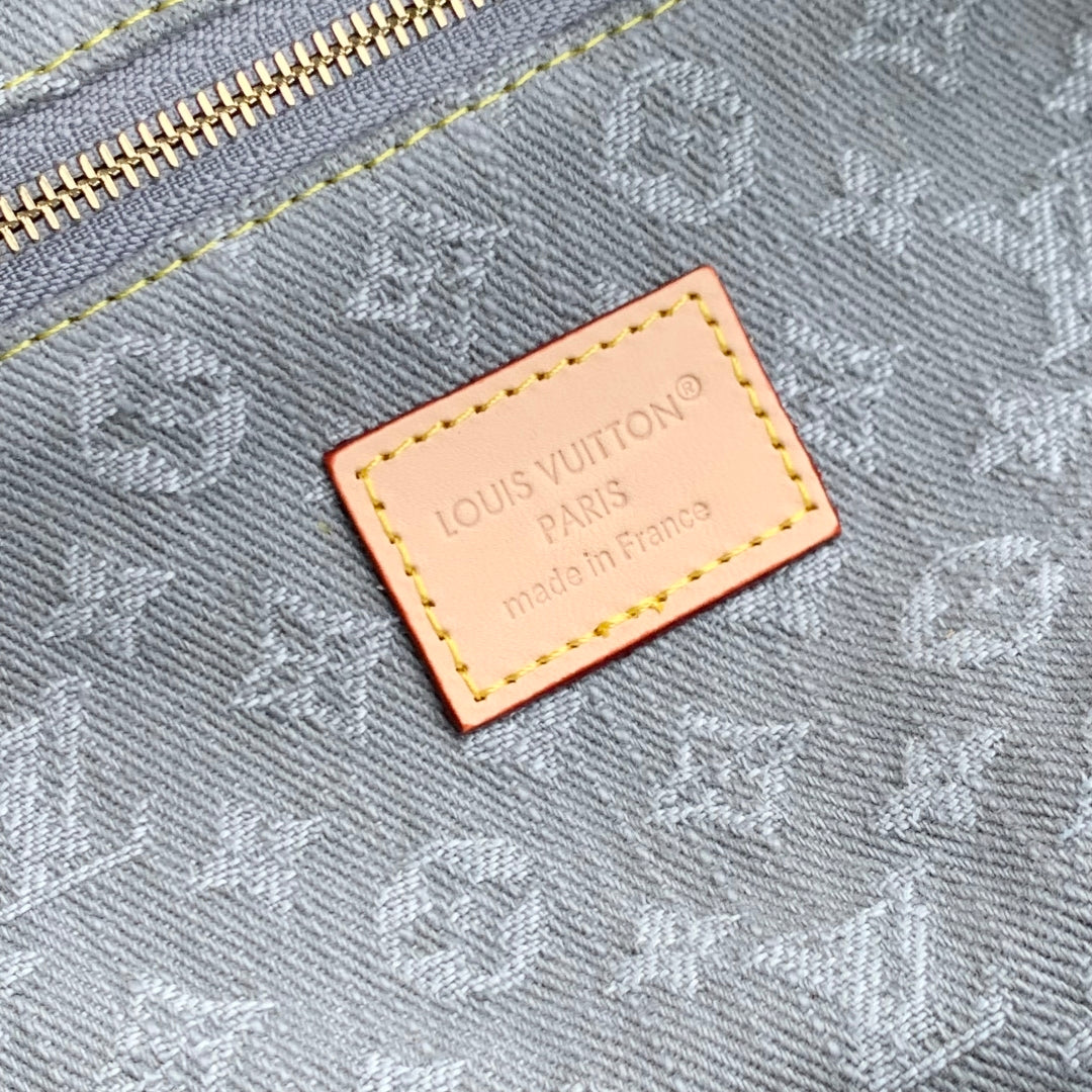 LOUIS VUITTON COSMETIC POUCH 27 IN GREY MONOGRAM DENIM GOLD HARDWARE