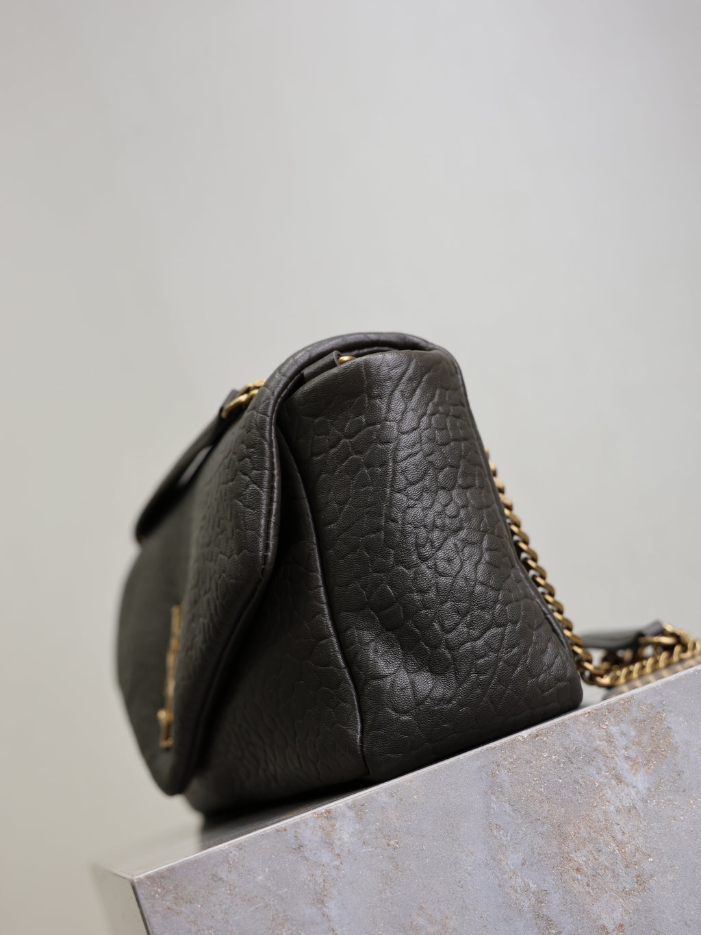 YSL 25S CALYPSO 30 IN DARK OLIVE GRAINED CALFSKIN GOLD HARDWARE
