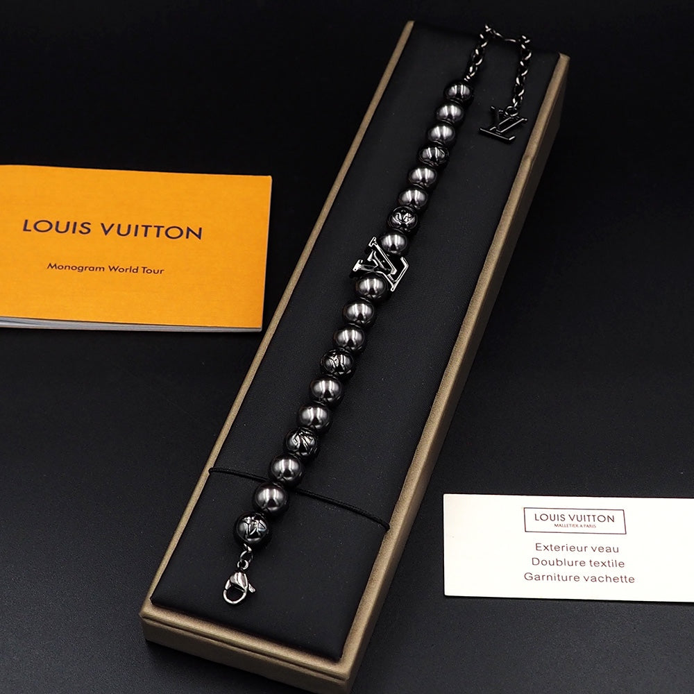 18K Louis Vuitton Monogram Pearls Bracelet