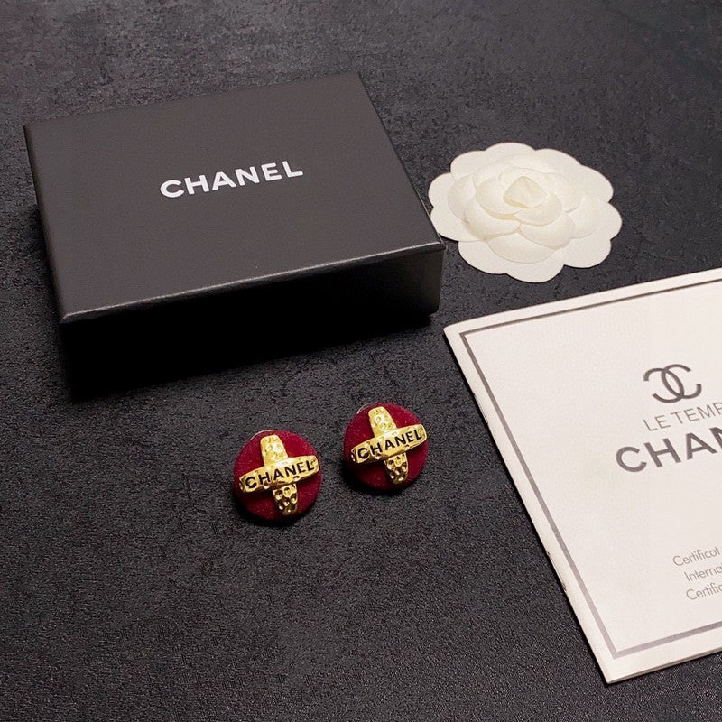 18K  Chanel Red Yellow Gold Earrings