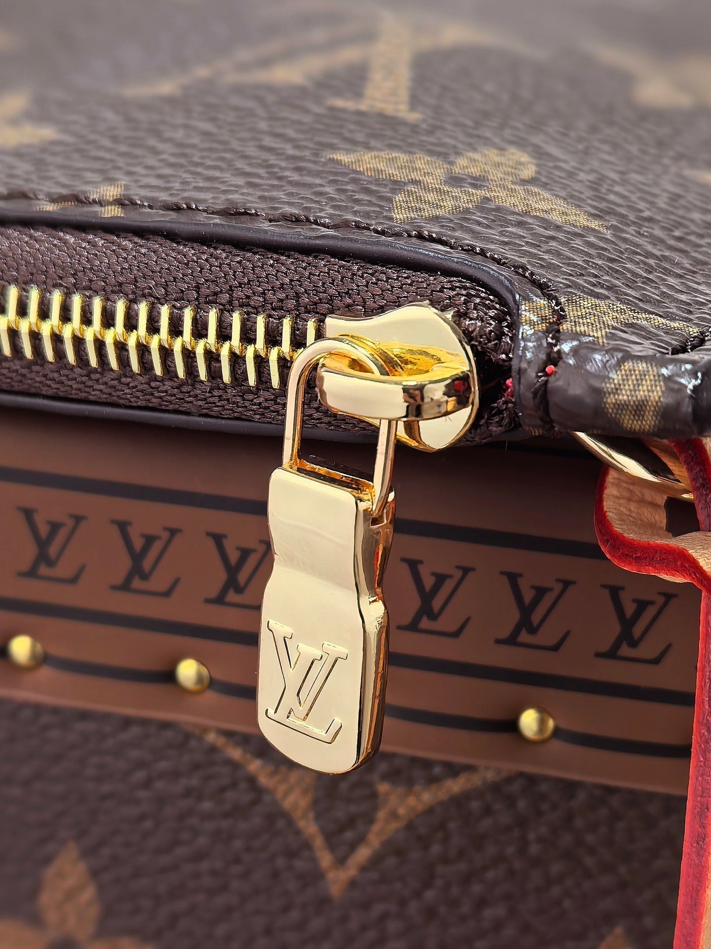 LOUIS VUITTON LV 25S NEVERFULL 31 IN DARK BROWN MONOGRAM CHERRY LEATHER TRIM GOLD HARDWARE