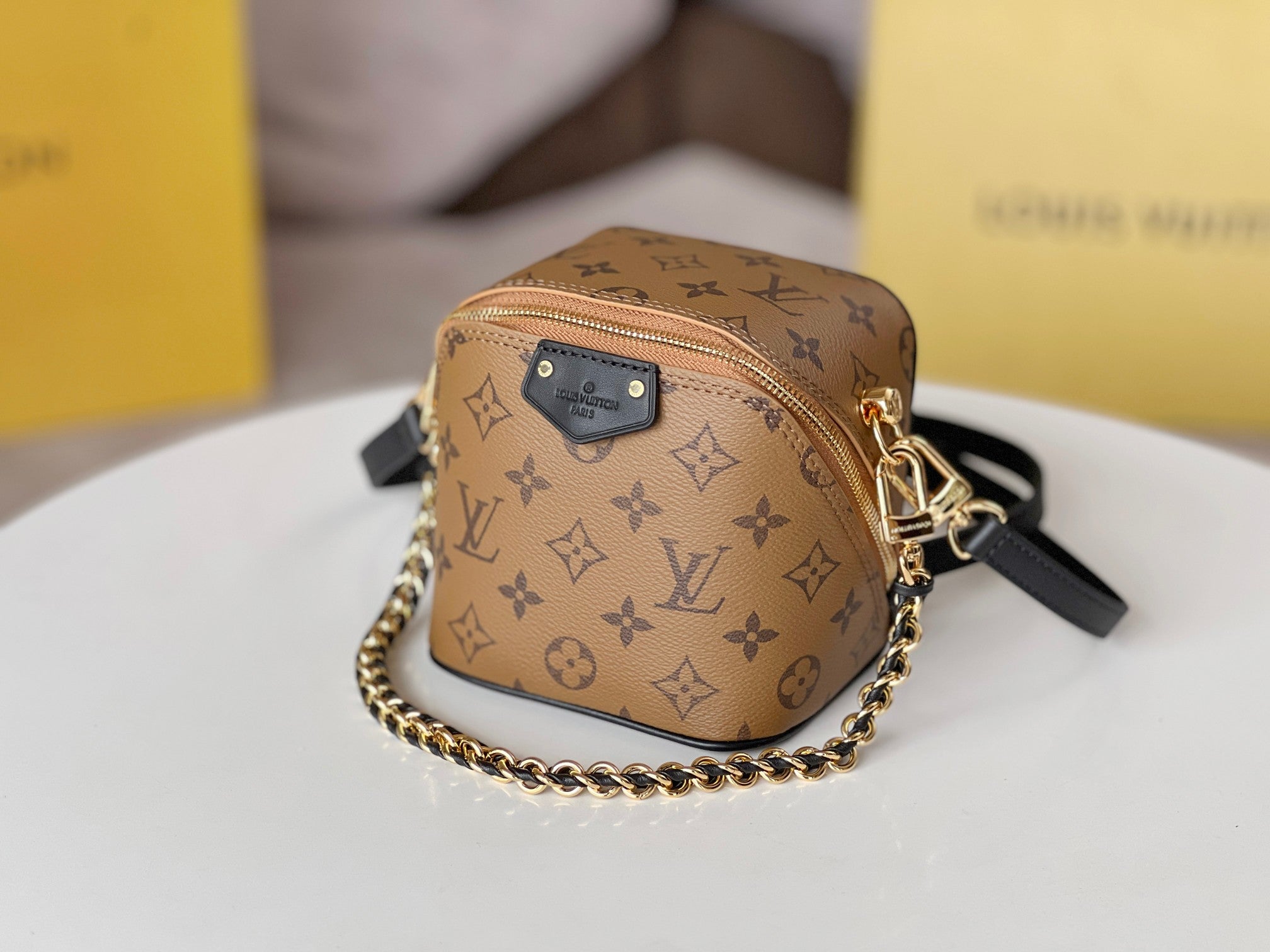 LOUIS VUITTON LV 25S JUST IN CASE 14 IN BROWN MONOGRAM CANVAS LEATHER TRIM BLACK