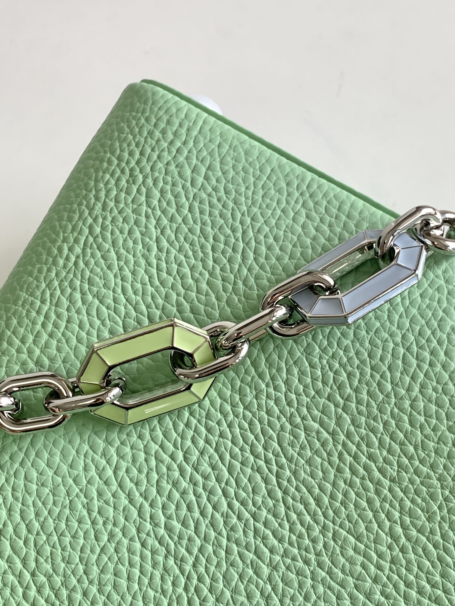 LOUIS VUITTON CAPUCINES BB 27 IN LIGHT GREEN TAURILLON SILVER HARDWARE