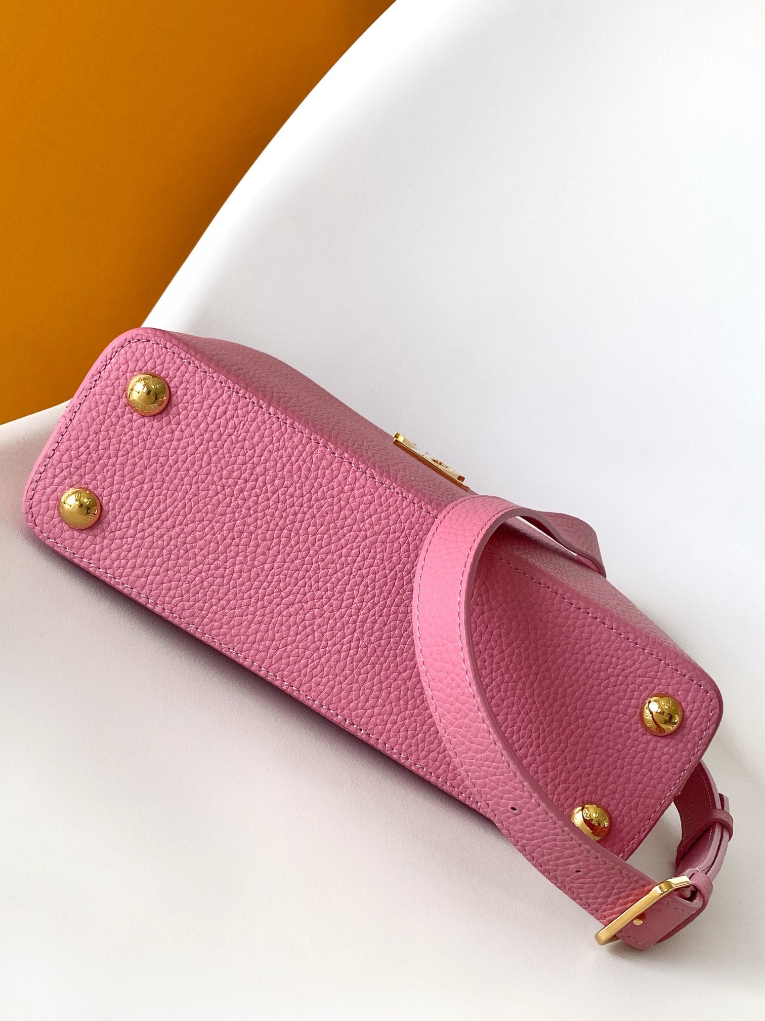 LOUIS VUITTON CAPUCINES MINI 21 IN MARSHMALLOW PINK TAURILLON GOLD HARDWARE