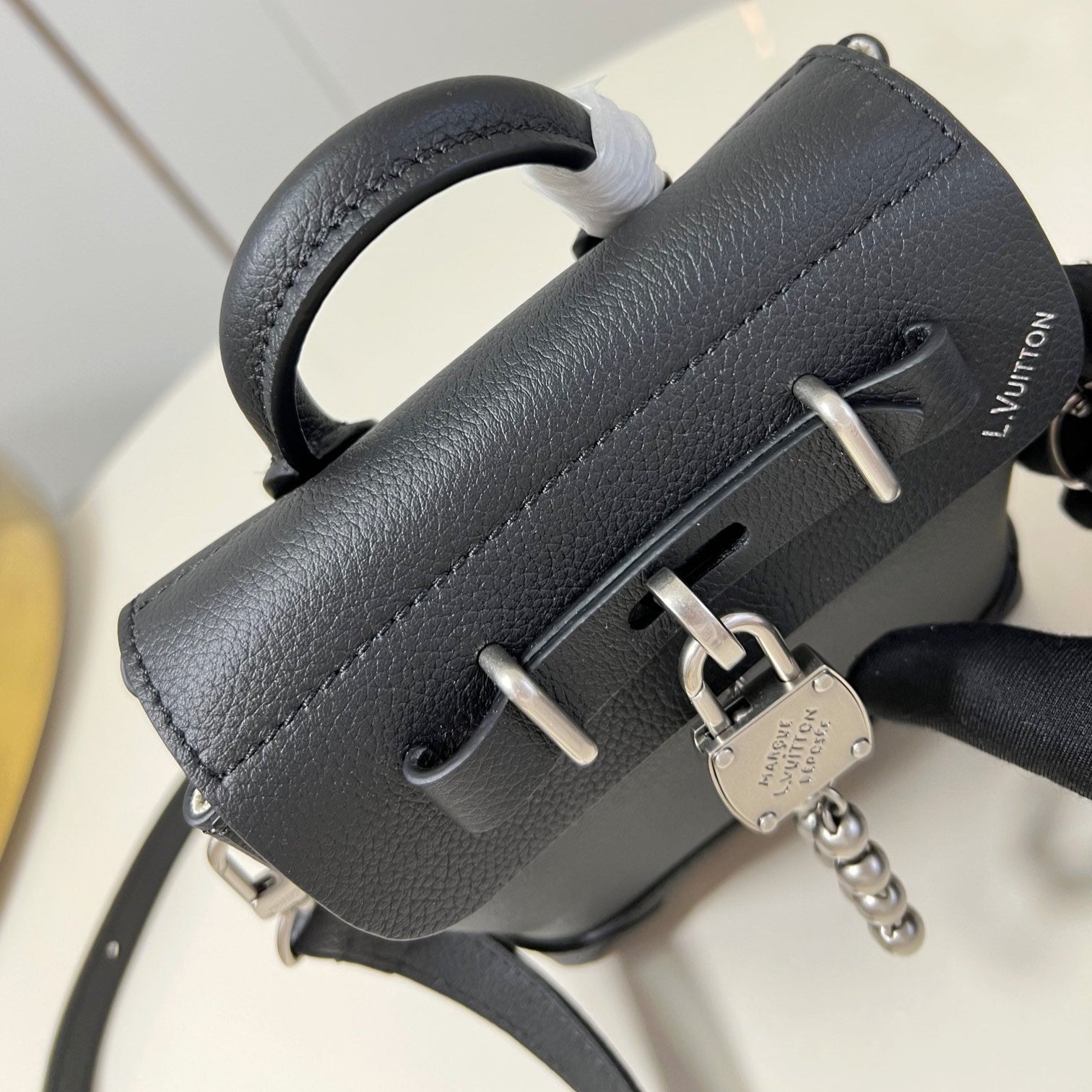 LOUIS VUITTON STEAMER 20 IN BLACK CALFSKIN SILVER HARDWARE