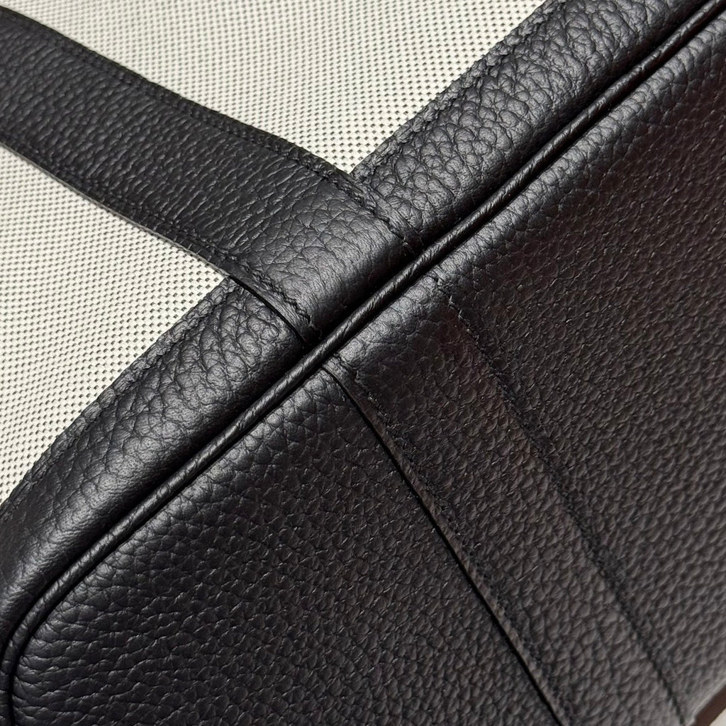 HERMES GARDEN PARTY 30CM IN WHITE TOILETS COTTON CANVAS AND BLACK CALFSKIN