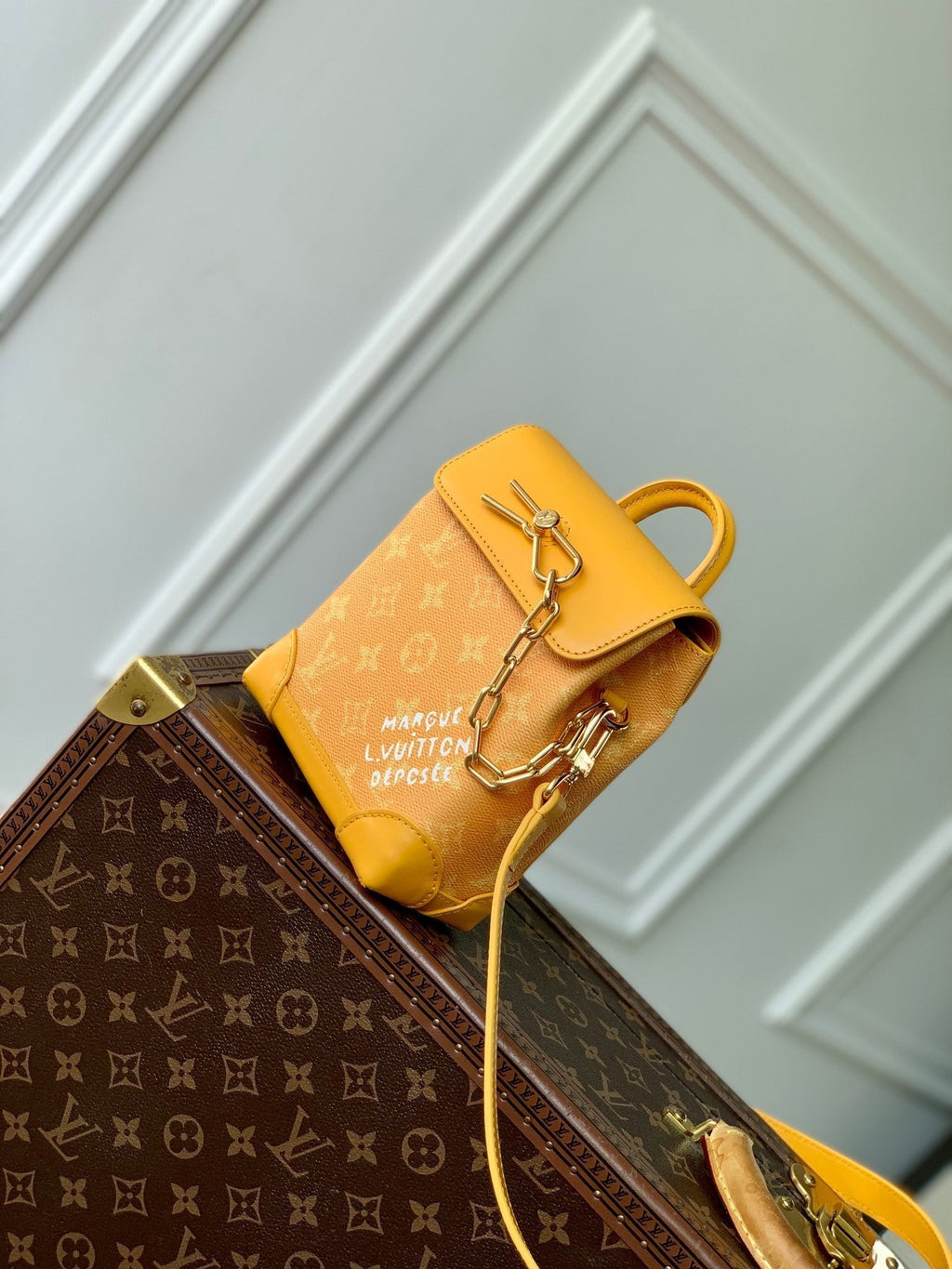 LOUIS VUITTON STEAMER 18 IN PEPPER ORANGE MONOGRAM HERITAGE CANVAS GOLD HARDWARE