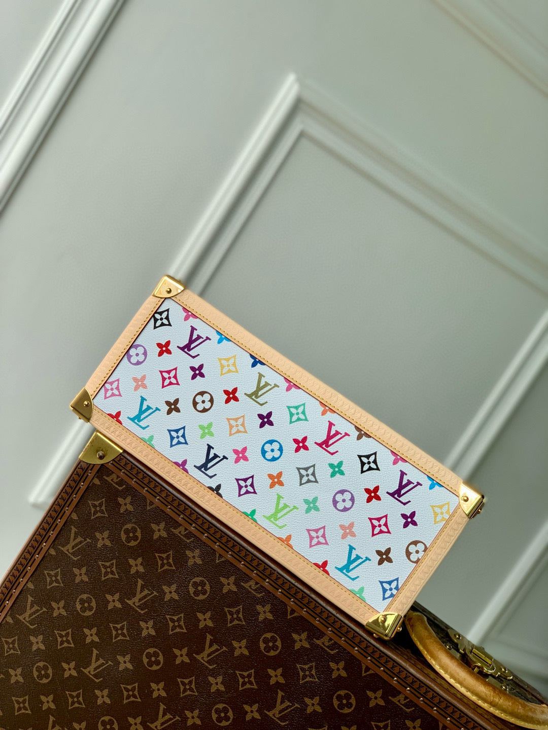 LOUIS VUITTON ONTHEGO MM BAG 35 IN MULTICOLOR MONOGRAM CANVAS