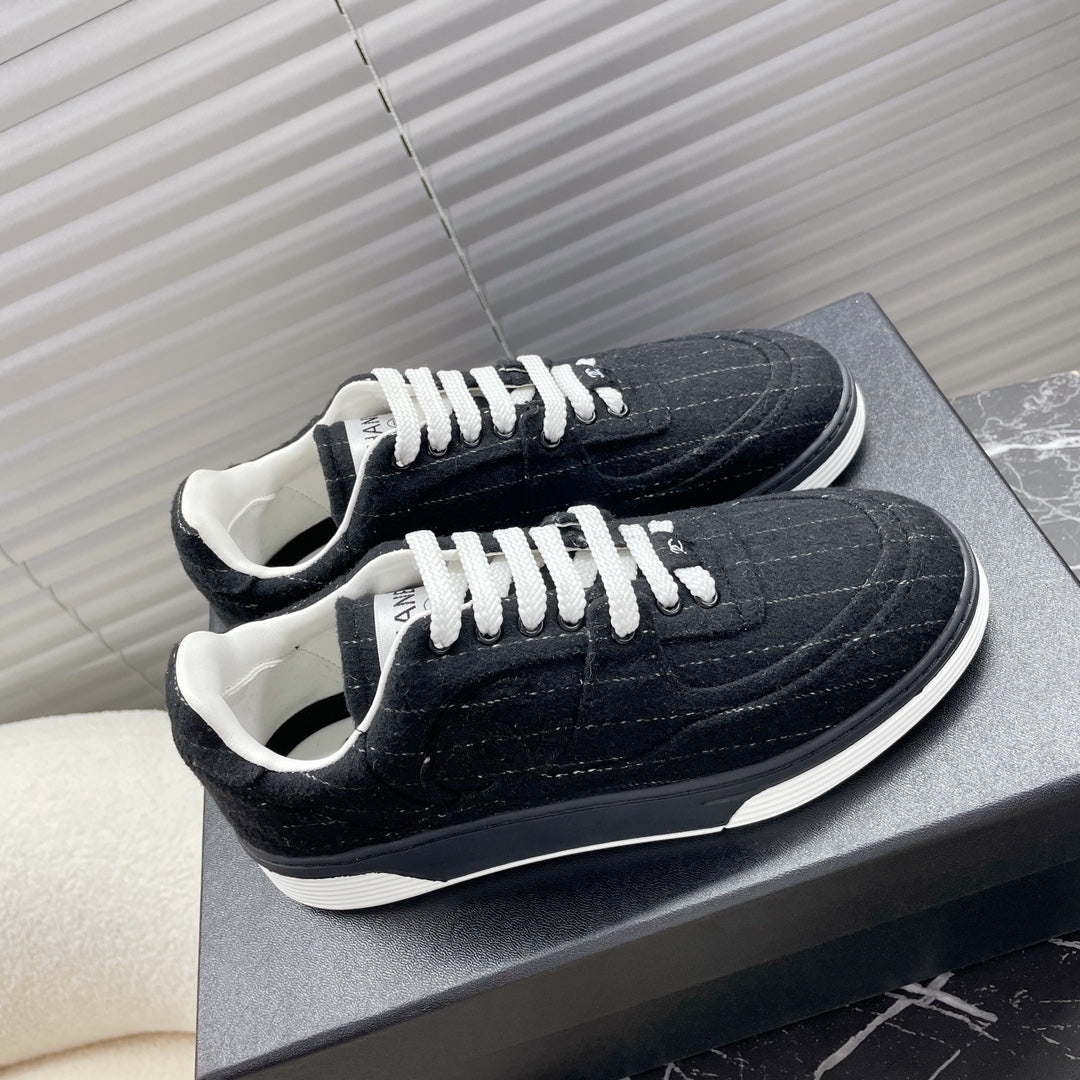 CHANEL TRAINER SHOES IN BLACK WOOL FABRIC