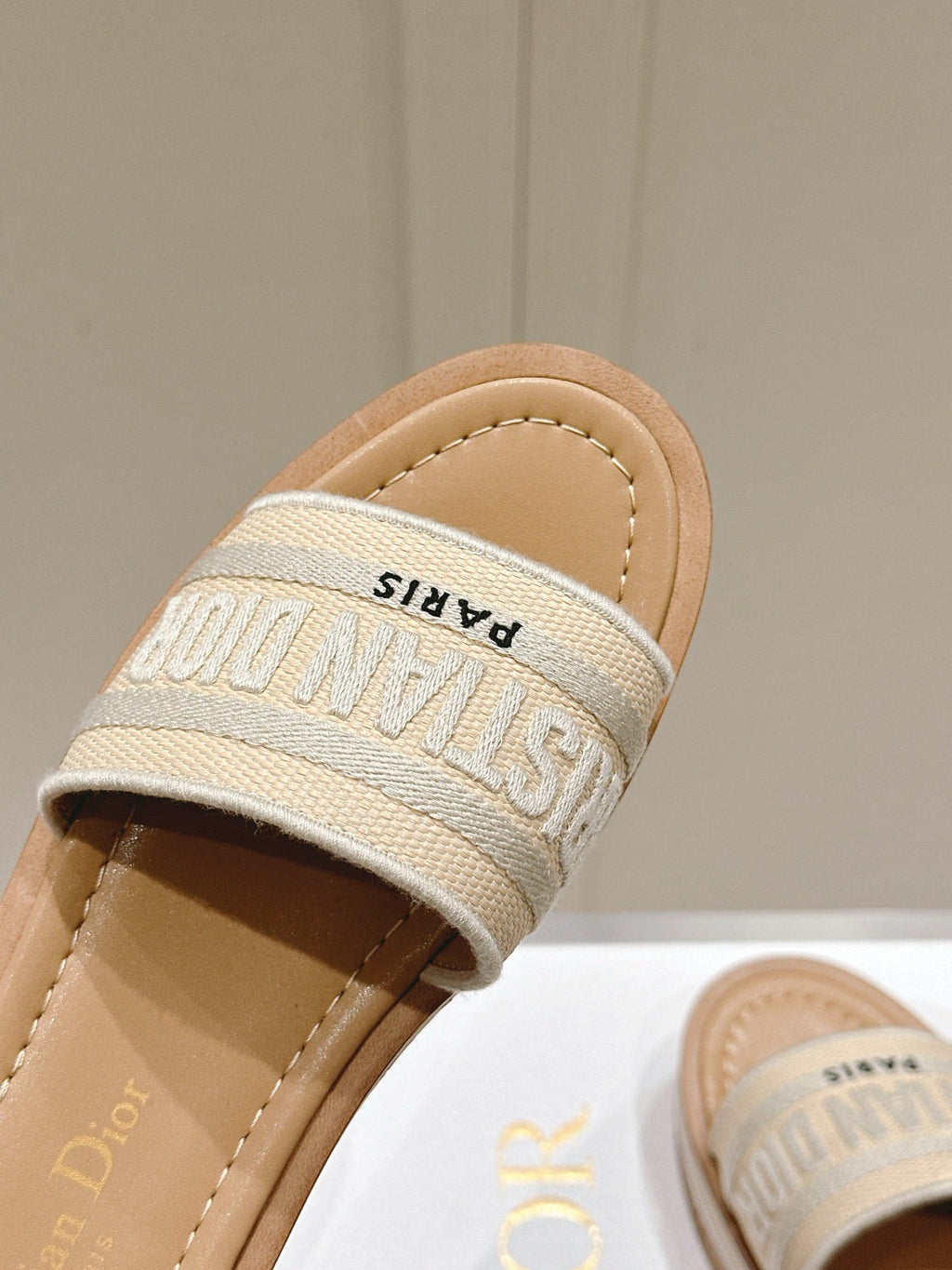DIOR DWAY WEDGE SLIDES 45MM IN BEIGE FABRIC RAFFIA SOLE