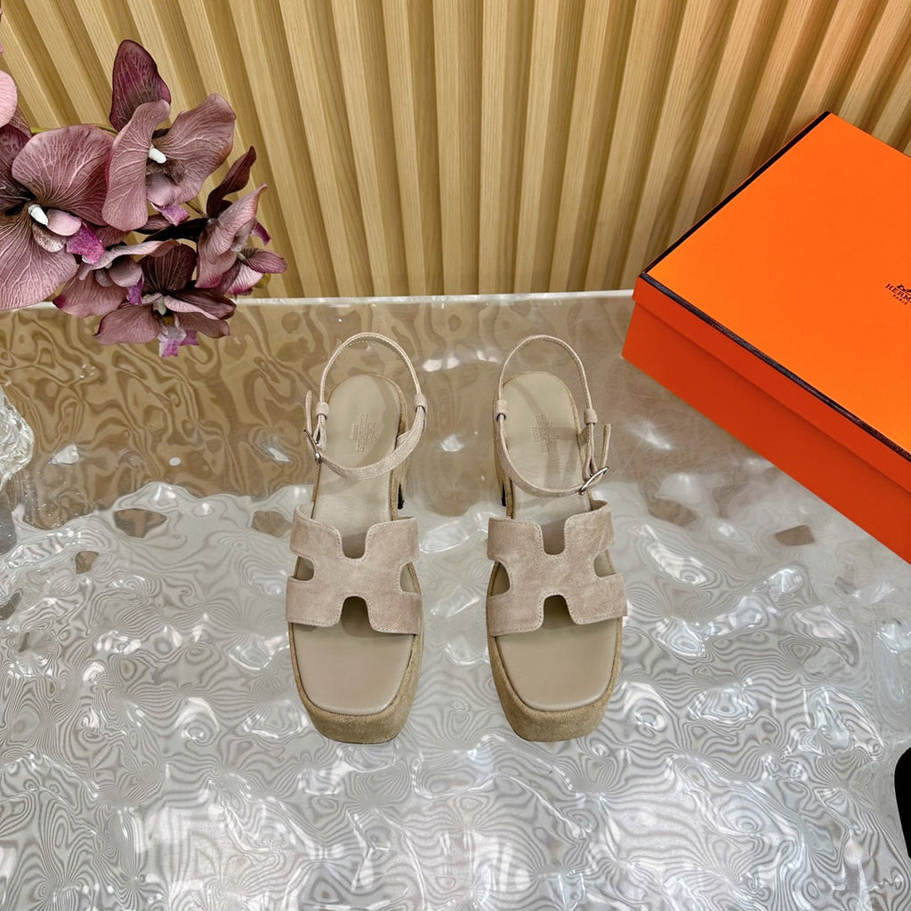 HERMES JAM 30 SANDAL IN TORTILLA BROWN VELVET