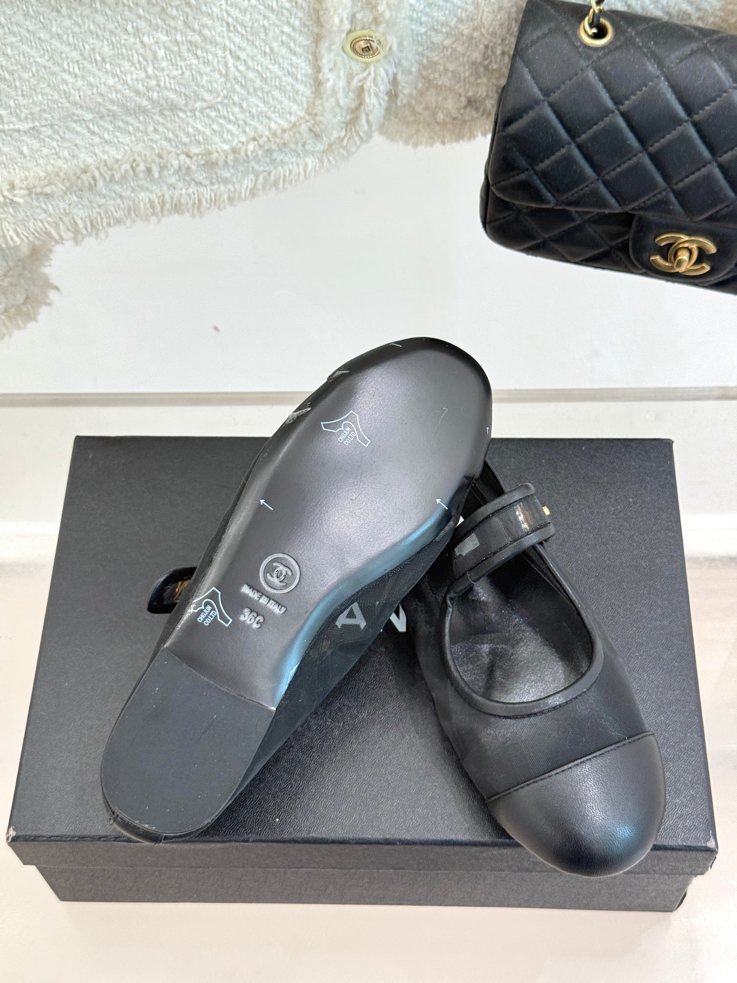 CHANEL FLAT SHOES IN BLACK MESH MIX LAMBSKIN