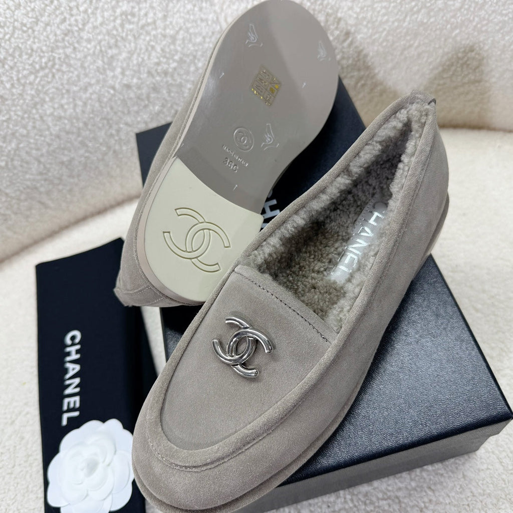 CHANEL LOAFER IN SMOKE GRAY SUEDE AND WOOL LINING