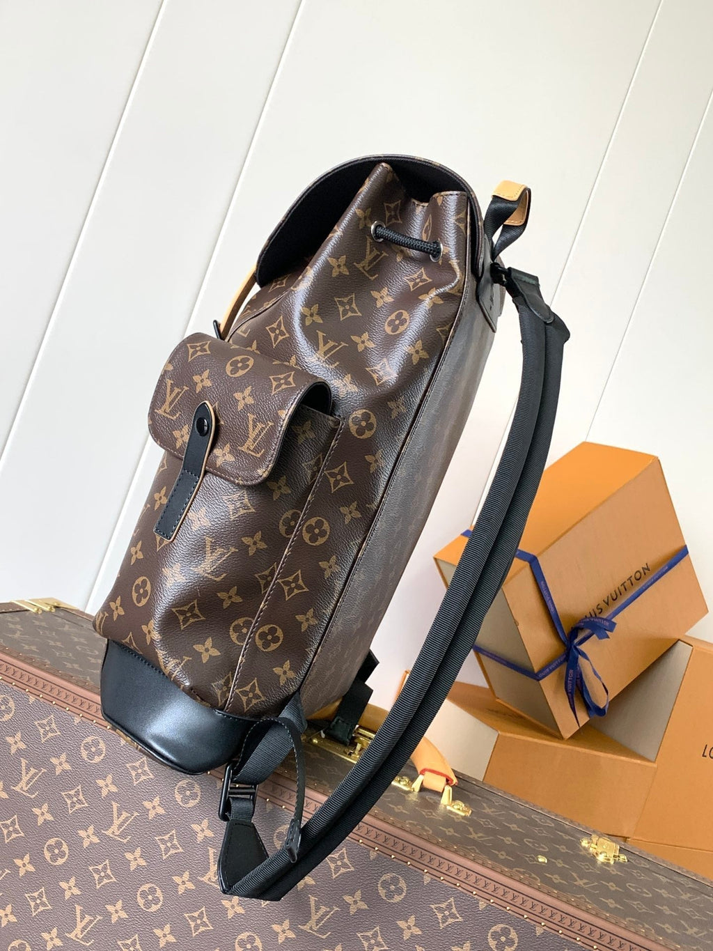 LOUIS VUITTON LV 25S CHRISTOPHER BACKPACK 44 IN BROWN AND BLACK CANVAS MONOGRAM