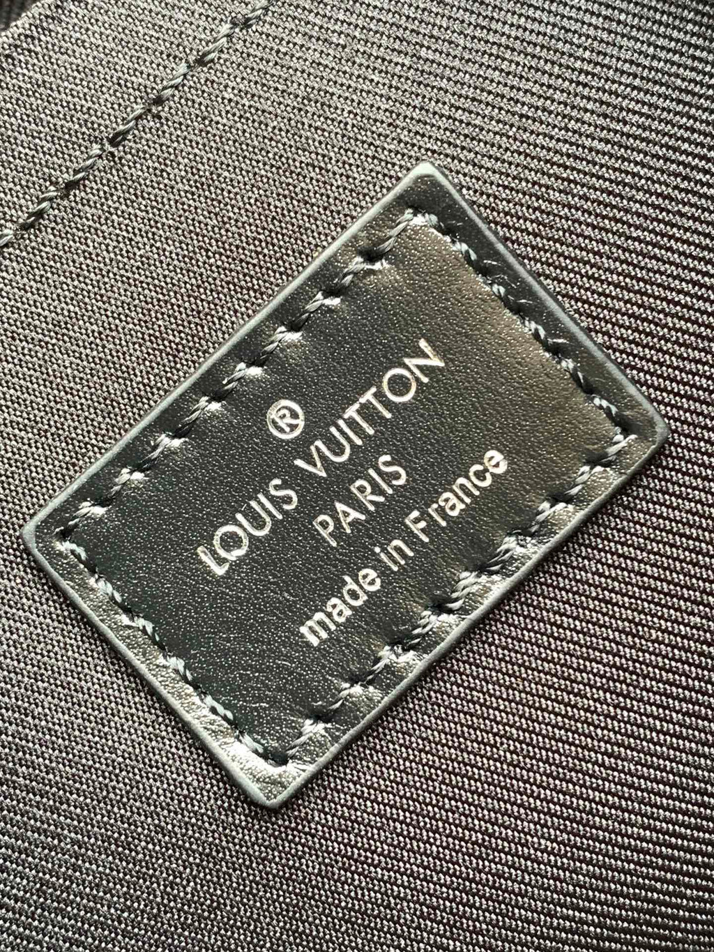 LOUIS VUITTON LV 25S NOÉ CARGO 24 IN BLACK GLOSSY CALFSKIN SILVER HARDWARE