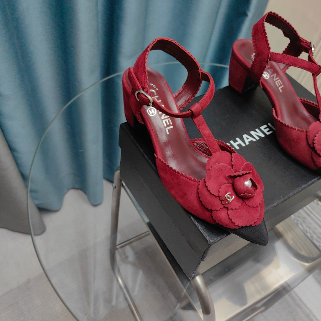 CHANEL CAMELLIA SANDAL IN CHERRY RED SUEDE AND BLACK CALFSKIN WITH FLOWER