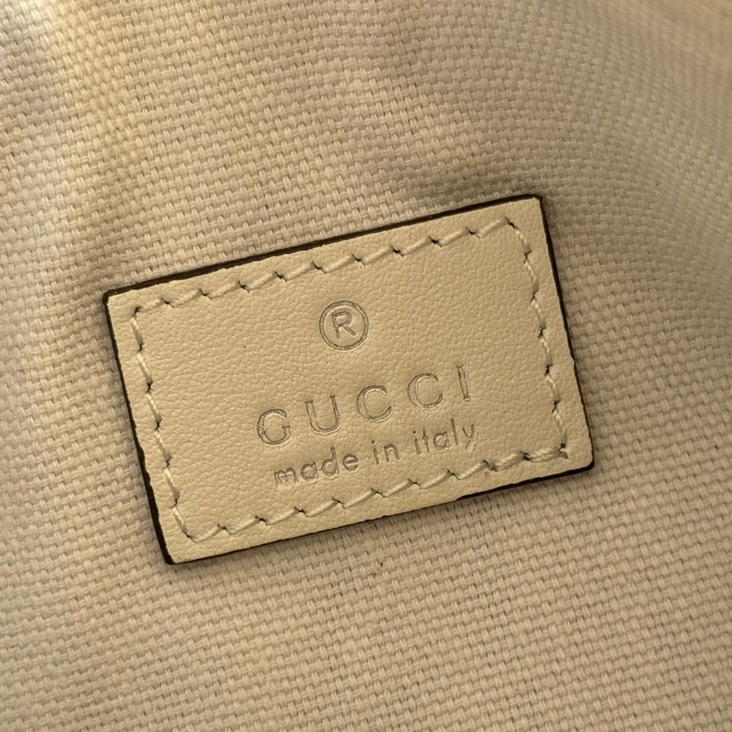 GUCCI 26S SHOULDER BAG 19 IN WHITE CALFSKIN