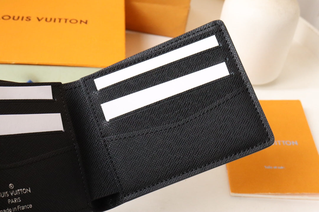 LOUIS VUITTON LV 25S SLENDER WALLET 11 IN BLACK TAIGA CALFSKIN
