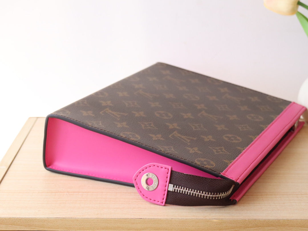 LOUIS VUITTON LV 25S POCHETTE VOYAGE 26 IN PONDICHERY PINK MONOGRAM MACASSAR COATED CANVAS