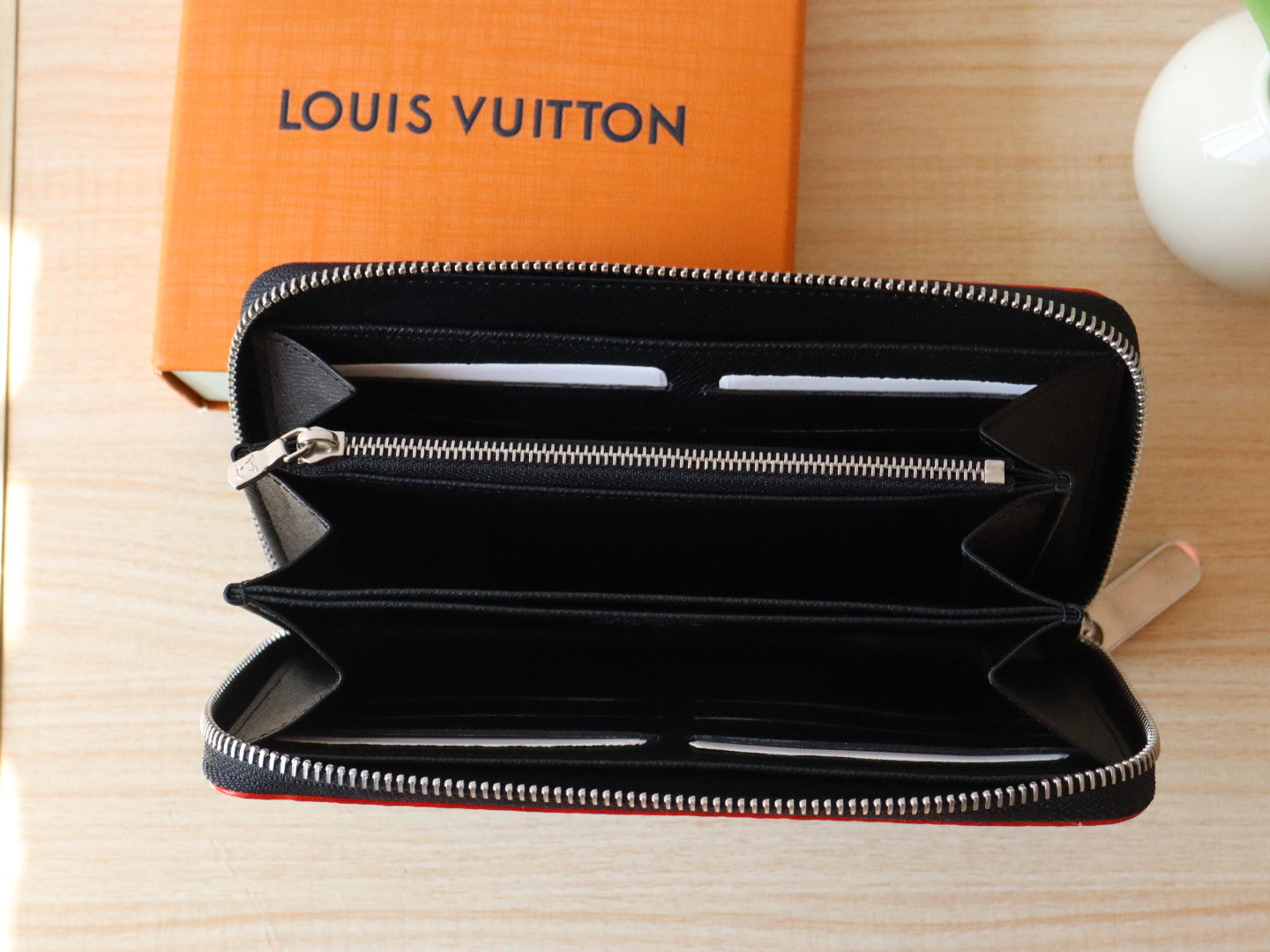 LOUIS VUITTON ZIPPY WALLET 19 IN BLACK MIX COLORFUL CALFSKIN