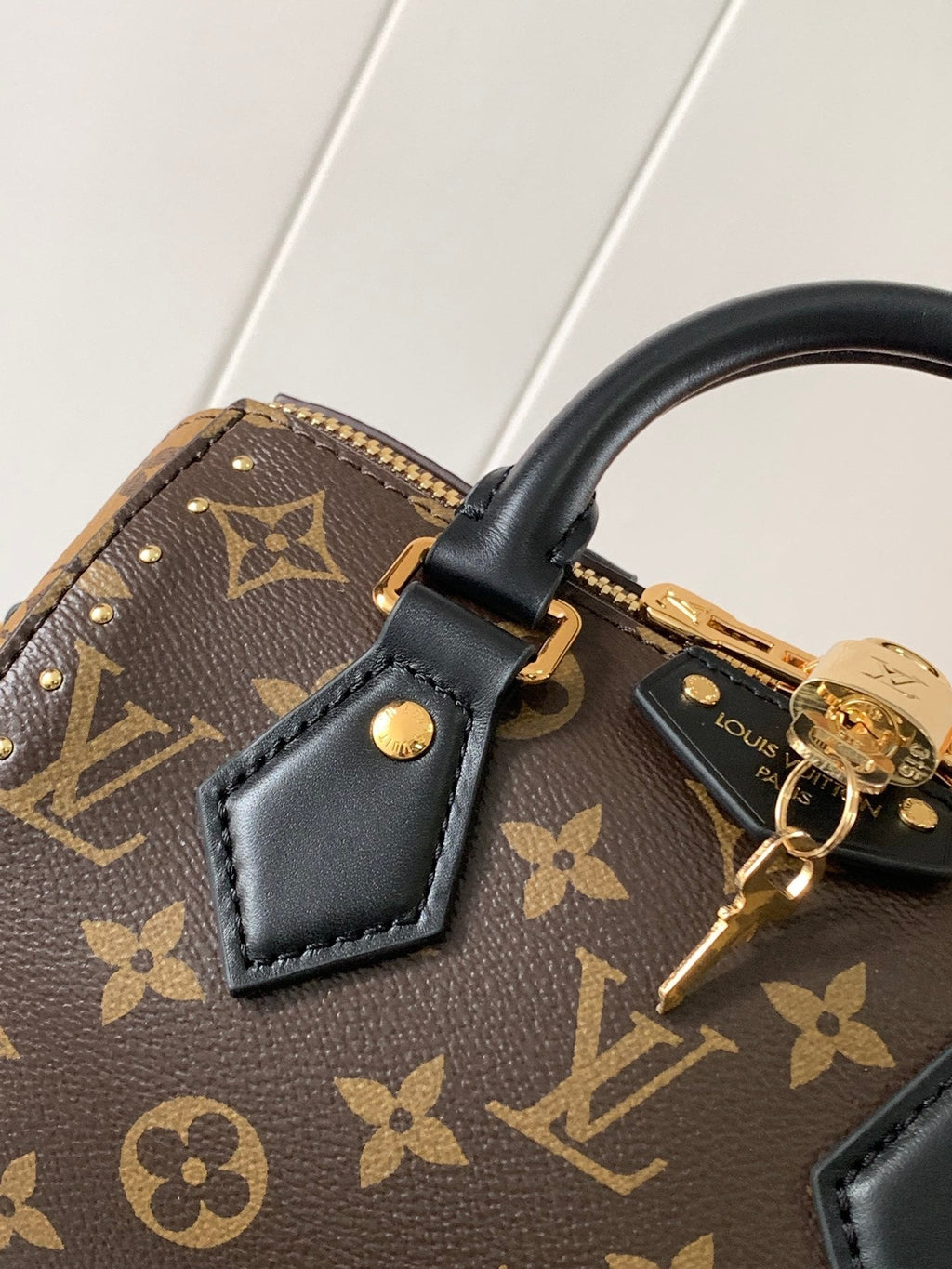 LOUIS VUITTON SPEEDY TRUNK BAG 20 IN BROWN MONOGRAM COATED CANVAS AND BLACK CALFSKIN