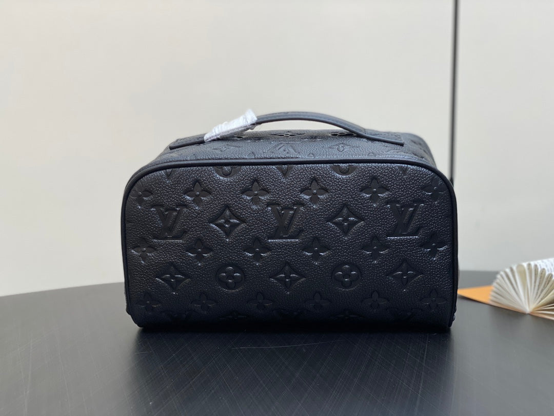 LOUIS VUITTON TOILETRY BAG 24 IN BLACK MONOGRAM EMBOSSED CALFSKIN