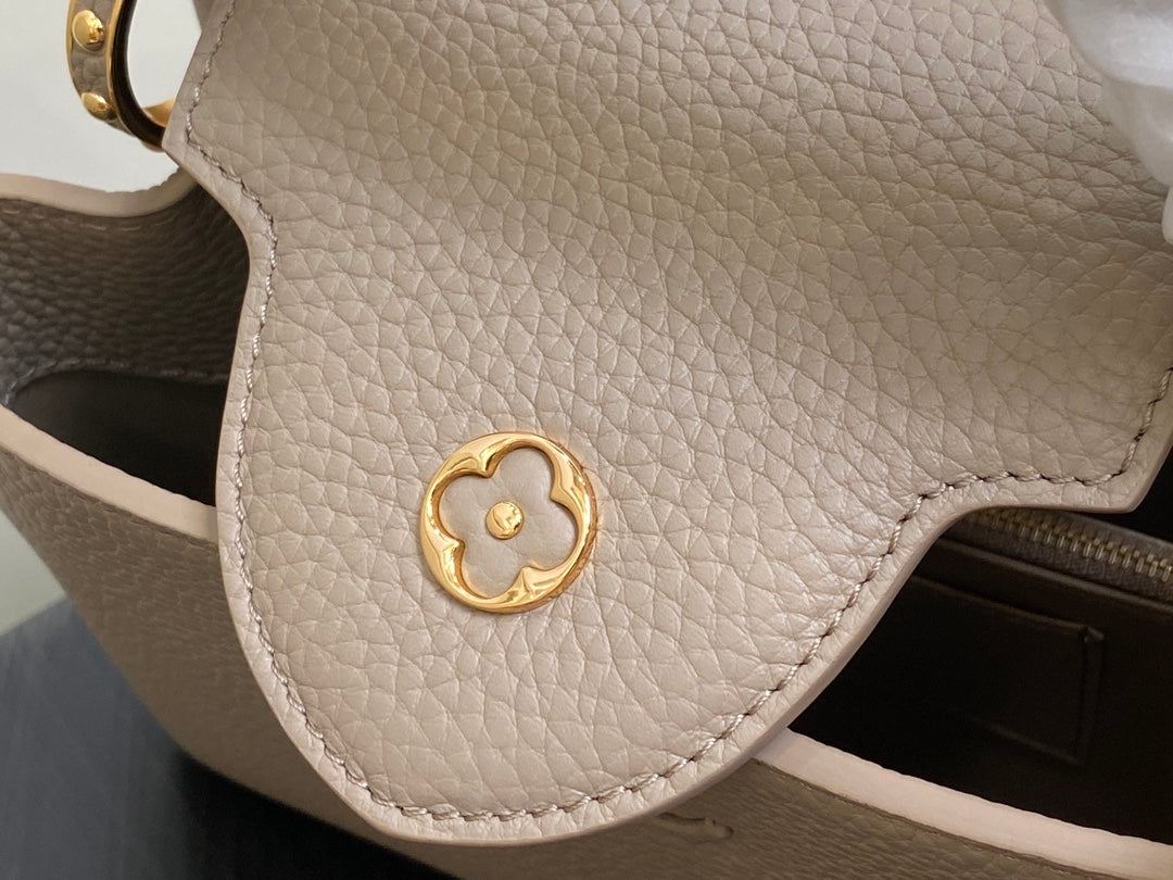 LOUIS VUITTON CAPUCINES BB 27 IN KHAKI BROWN TAURILLON