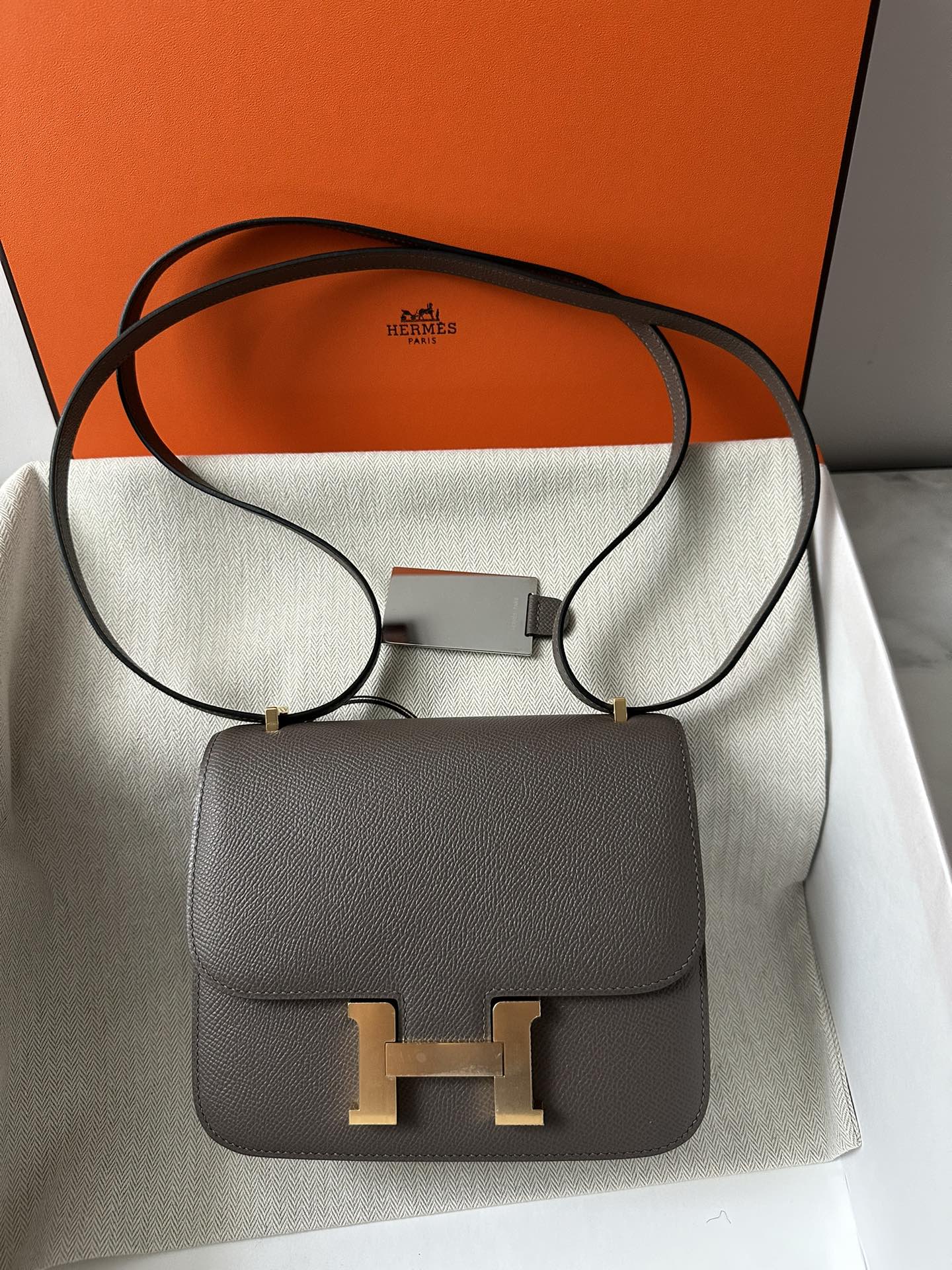 HERMES CONSTANCE 18 ETOUPE EPSOM GOLD HARDWARE
